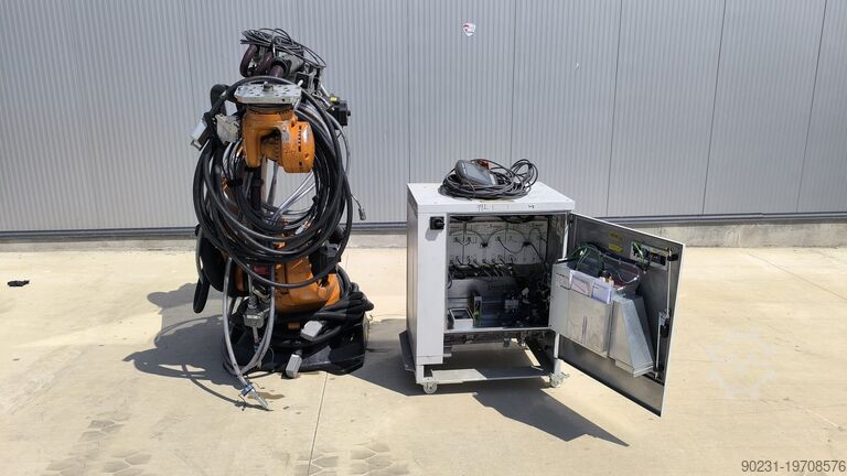 KUKA KR 240 KRC4 R2700 PRIME REFURBISHED